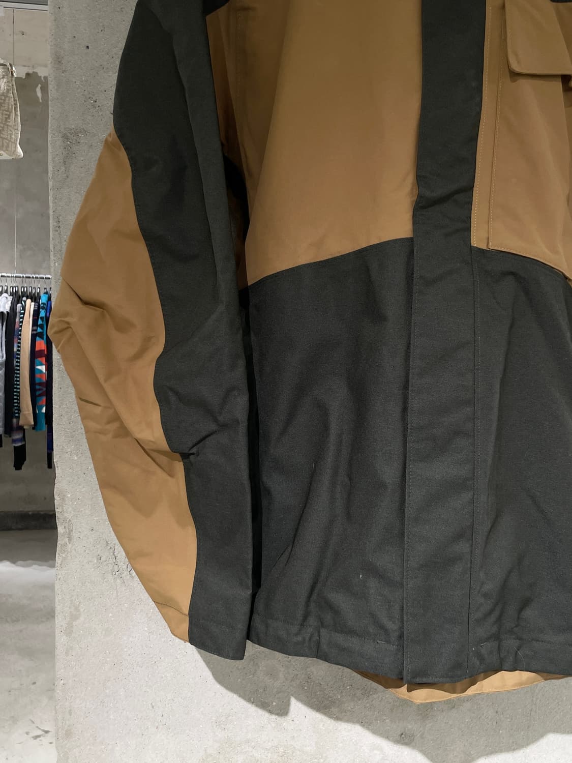 노스페이스 카키 하이벤트 벤틸레이션 윈드 브레이커 상품이미지4