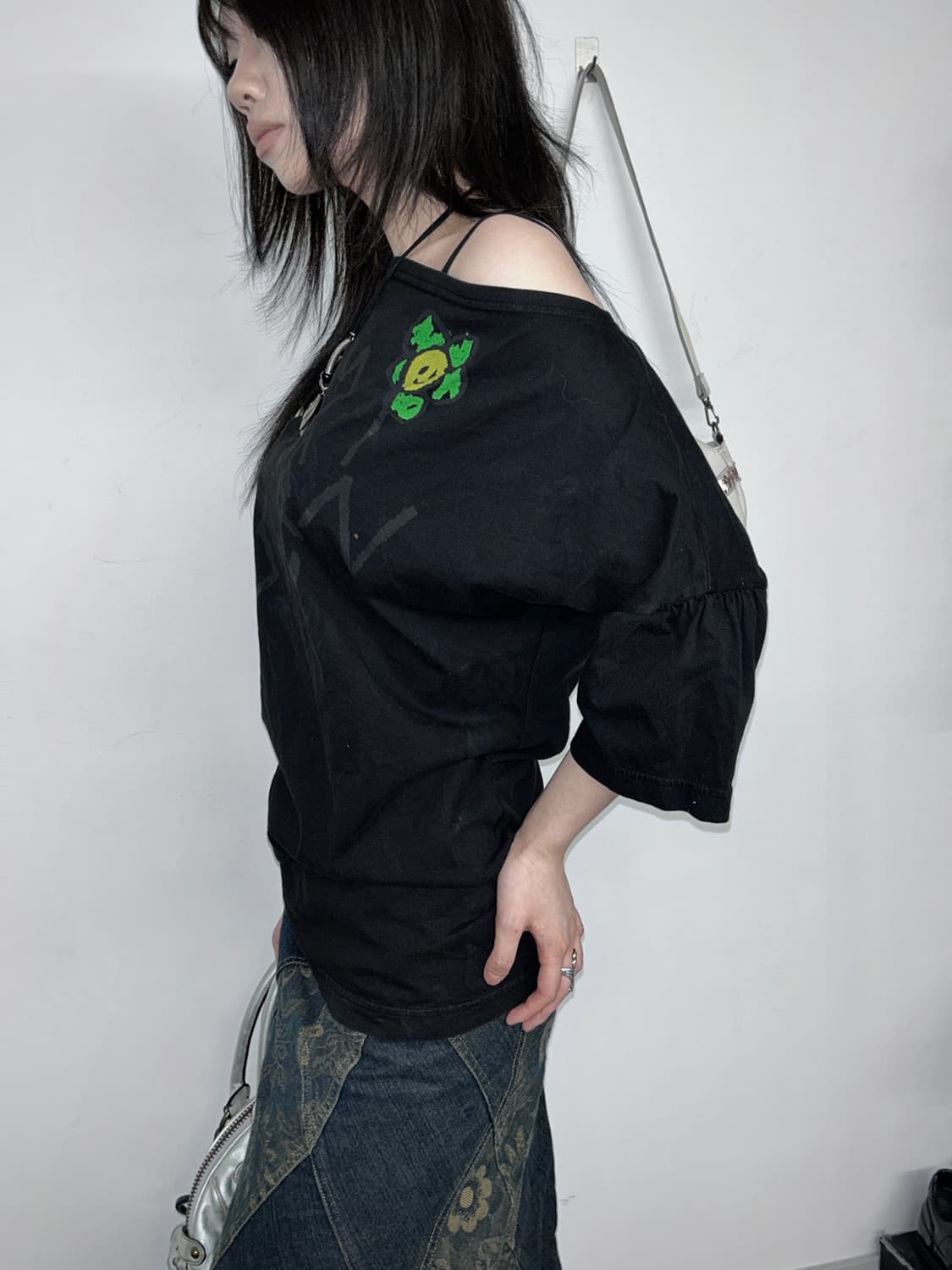 비비안 웨스트우드 앵글로매니아 루즈넥 티셔츠 상품이미지2