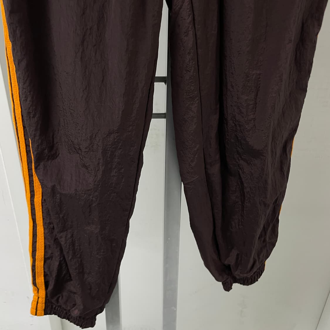 아디다스 브라운 트레이닝 조거 팬츠 S(W) 상품이미지3