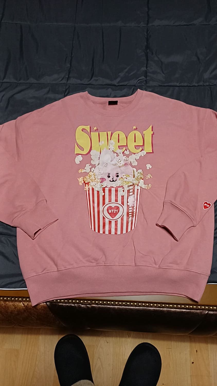 BT21 오버핏맨투맨 L 가슴63 기장69 상품이미지1