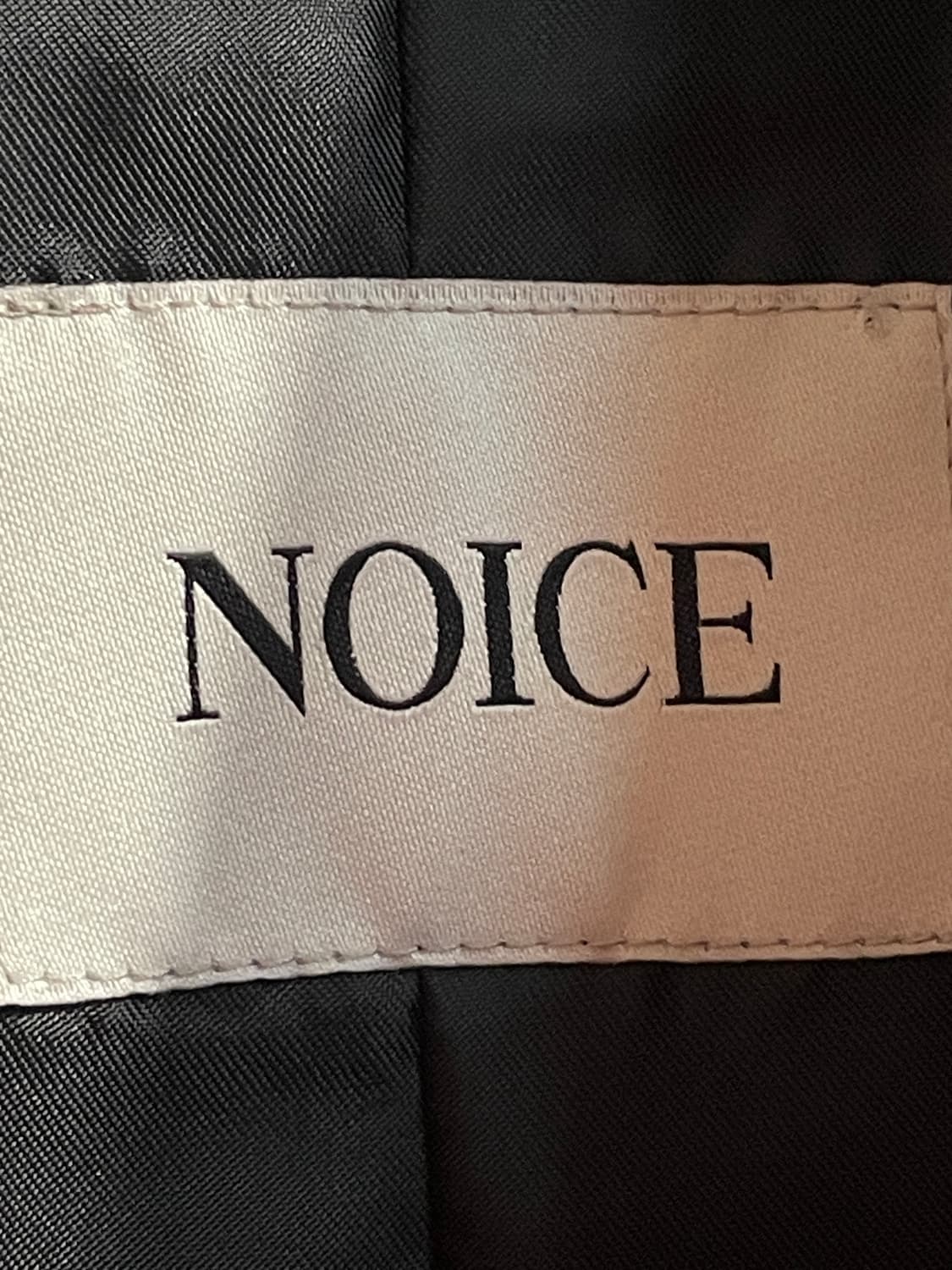 노이스 크롭 집업 자켓 상품이미지2