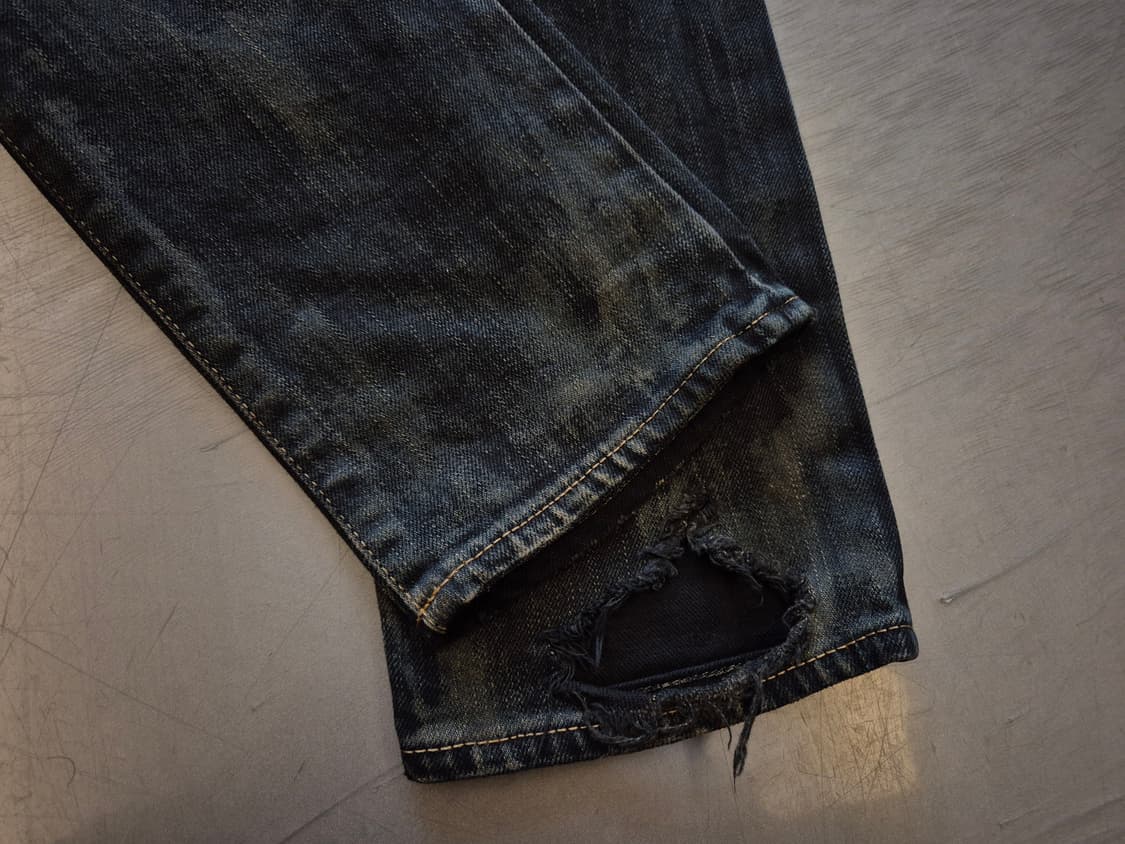 15aw Saint Laurent 에디슬리먼 디스트로이드 진 지디착용 상품이미지3