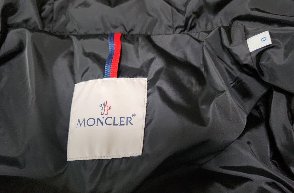 [정품] 몽클레어 클로에 쪽스퍼 블랙 0 (여성용) 새상품 상품이미지8