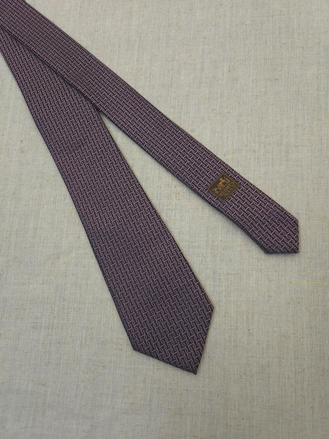 에르메스 H로고 패턴 실크 넥타이 상품이미지1