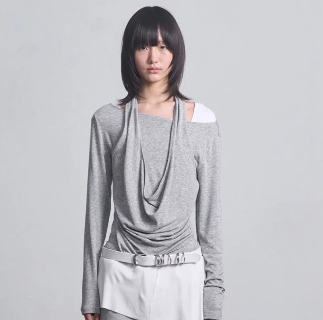 세릭 레이어드 홀터 탑 상품이미지1