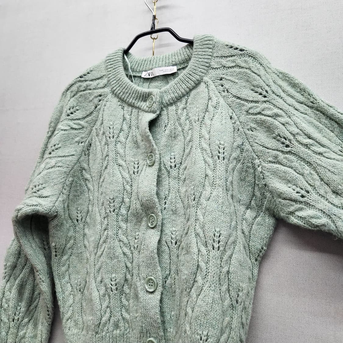 자라 ZARA 케이블 크롭 니트 가디건 M(L) 상품이미지3