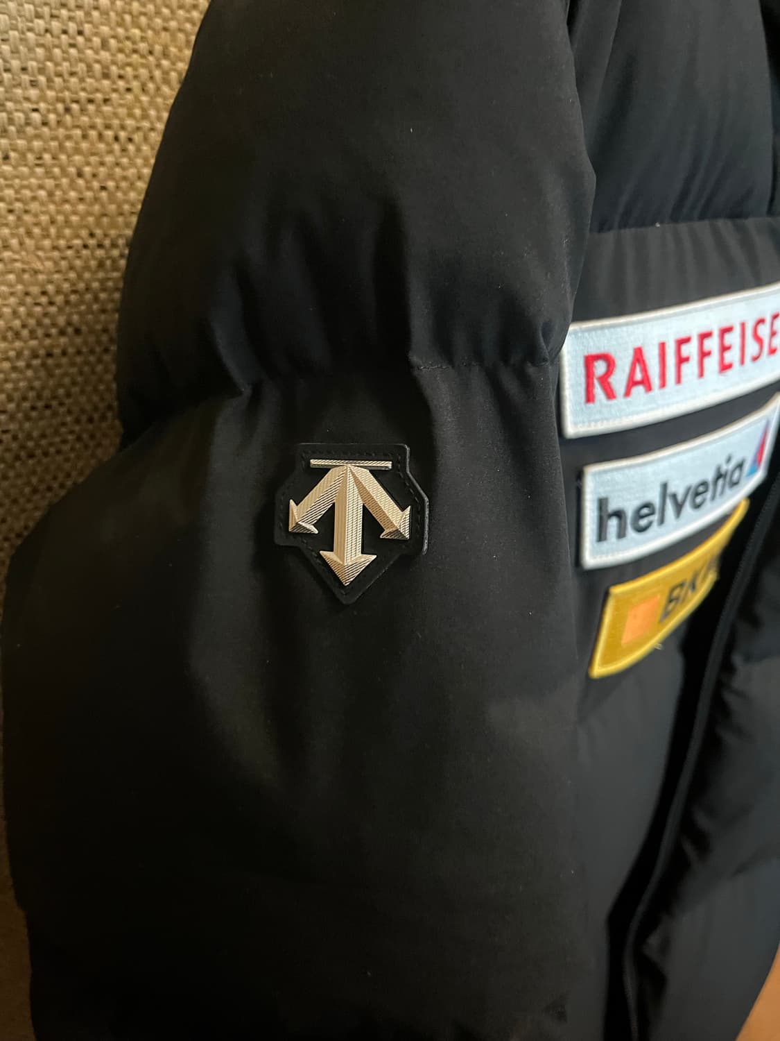 데상트 패딩 90 상품이미지3