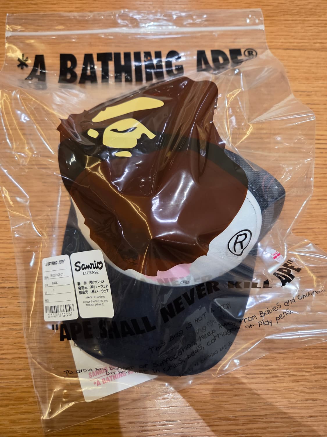 [베이프 x 산리오]ABC 카모 메쉬 캡 블랙 쿠로미 상품이미지2