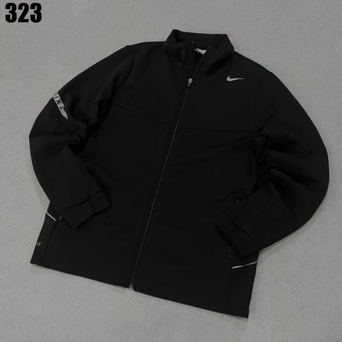 나이키 블랙 기능성 바람막이  상품이미지1