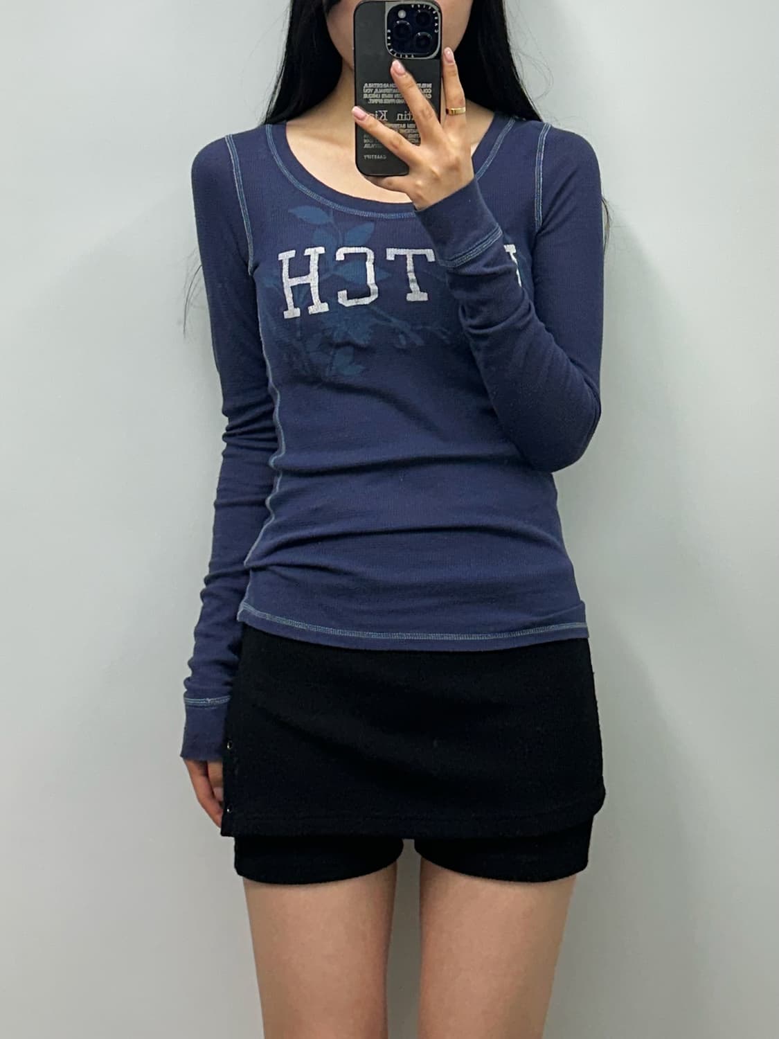 아베크롬비 y2k 와투케 네이비 롱 슬리브 상품이미지1