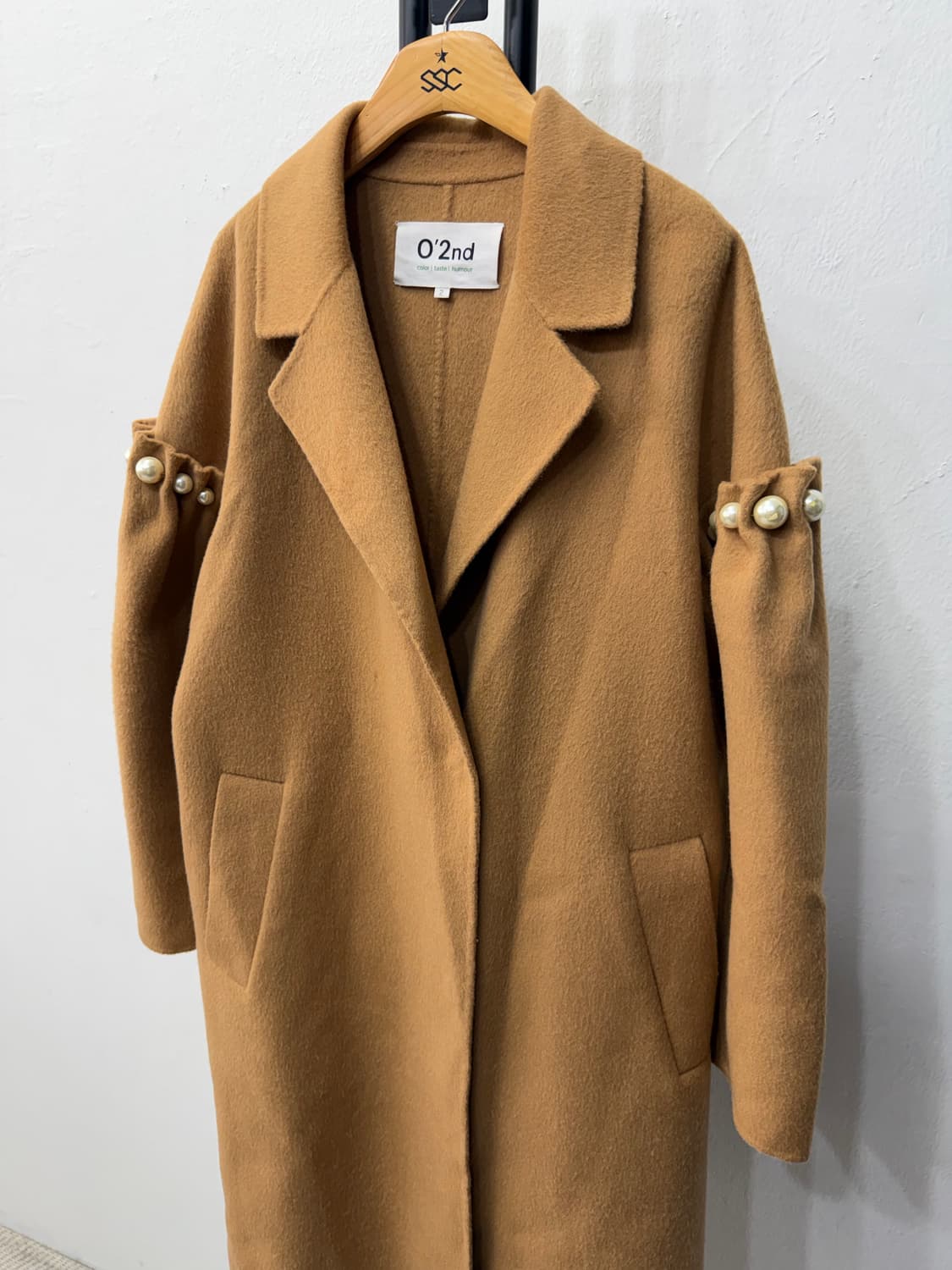 정품) O2nd 오즈세컨 한섬 캐시미어 진주 장식 코트 2(66) 상품이미지2
