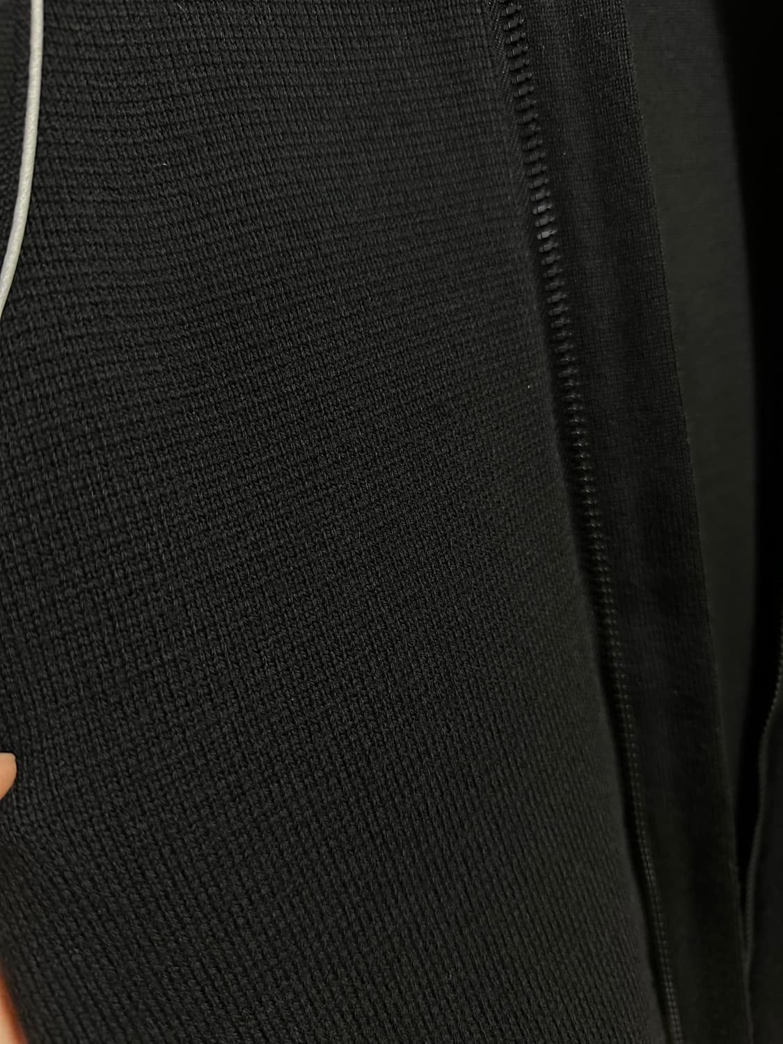 [새상품] 지방시 백로고 니트 봄버 바시티 후드 자켓 상품이미지6