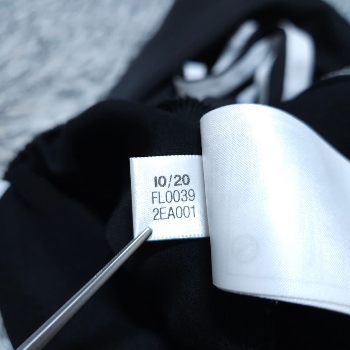 아디다스) M 롱스커트 새틴삼선치마 / 왕눈이샵 상품이미지10