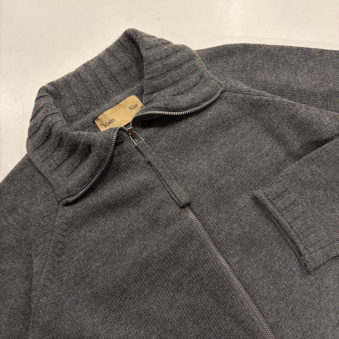 [S] 마뗑킴 울 캐시미어 그레이 니트 가디건 집업 B809 상품이미지3