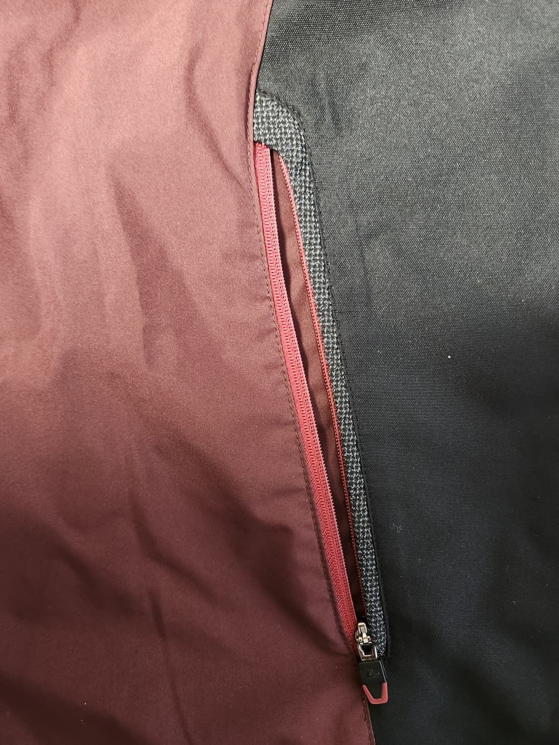 새상품급)르카프 등산 바람막이 사이즈100 L

여러 중고사이트에도 같이 상품이미지6