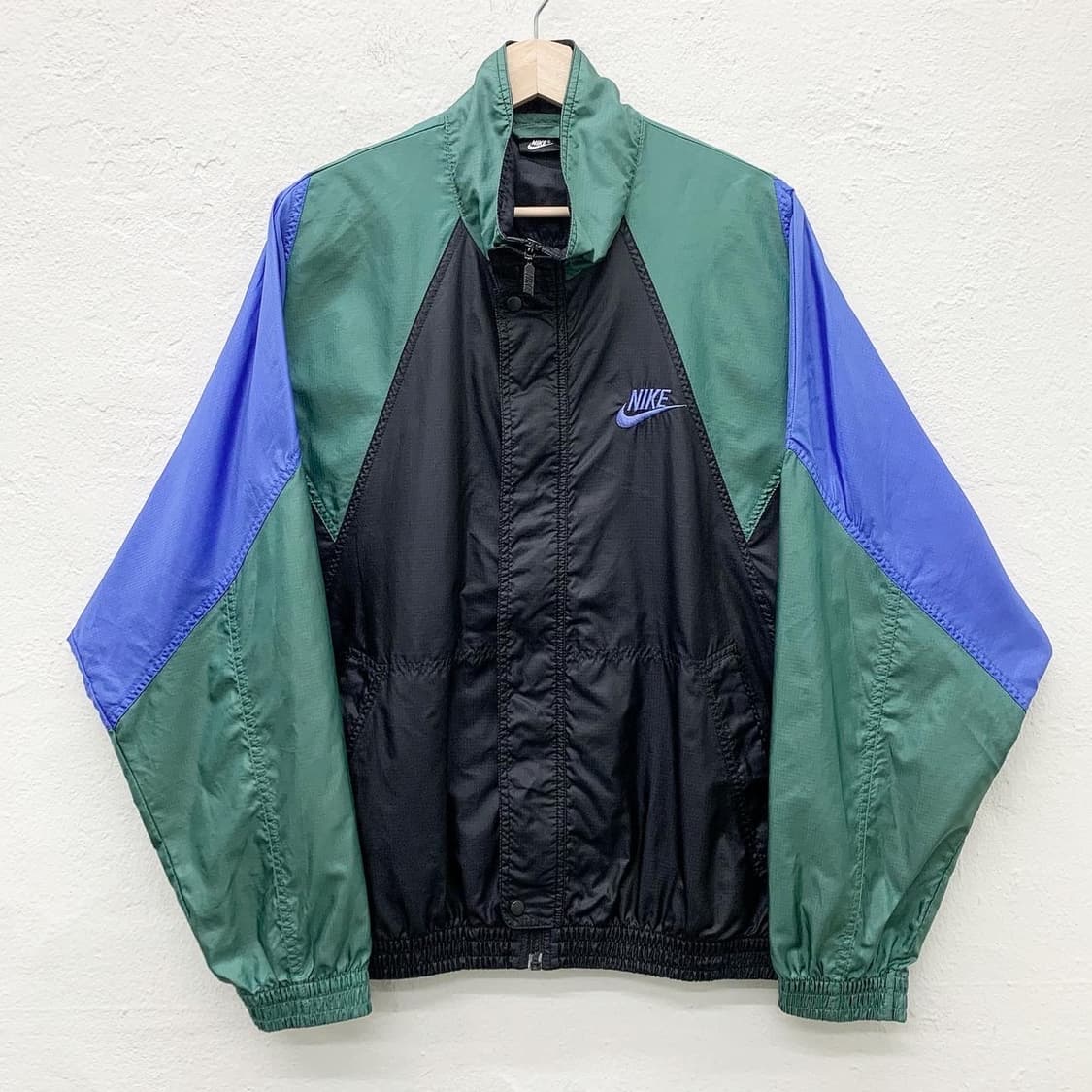 나이키 블루그린 배색 윈드브레이커 상품이미지2