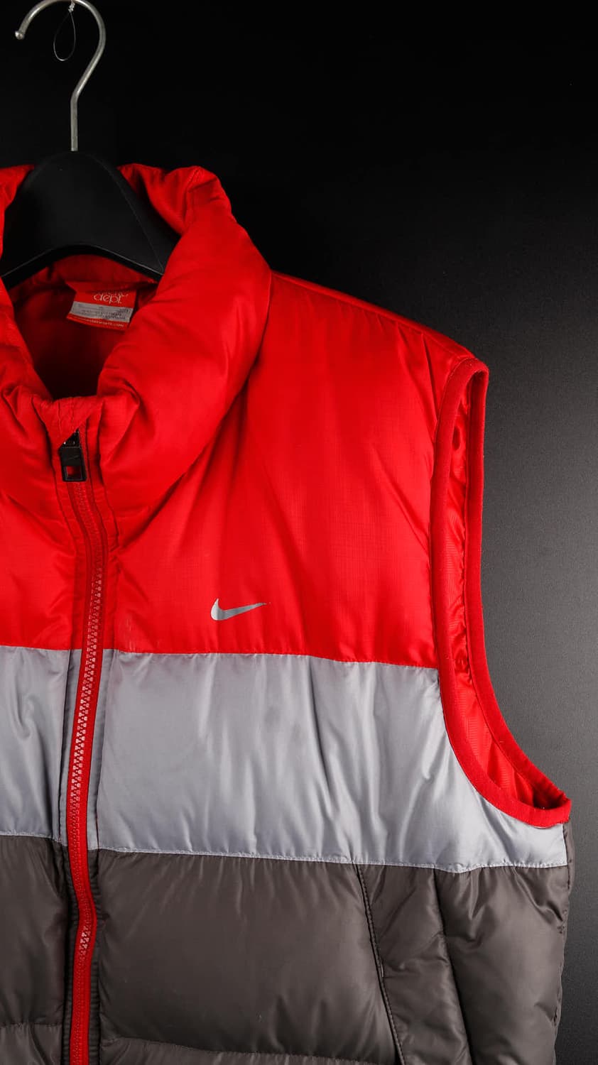 나이키 그라데이션 패딩 조끼 상품이미지4