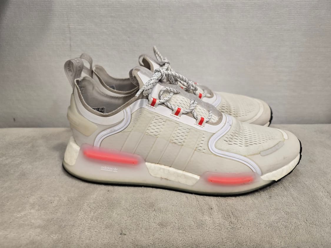 아디다스 NMD V3 화이트 운동화 스니커즈  290 상품이미지4