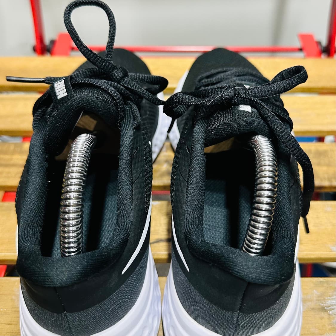 230) 나이키 운동화 여성 여자 신발 레볼루션 블랙 상품이미지5