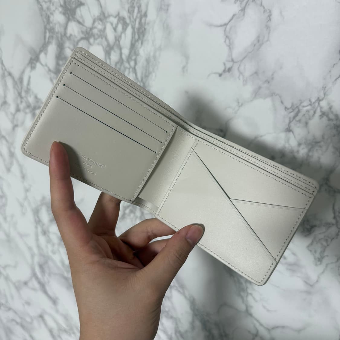 [ 신상,OS ] 루이비통 멀티플 월렛 반지갑 상품이미지3