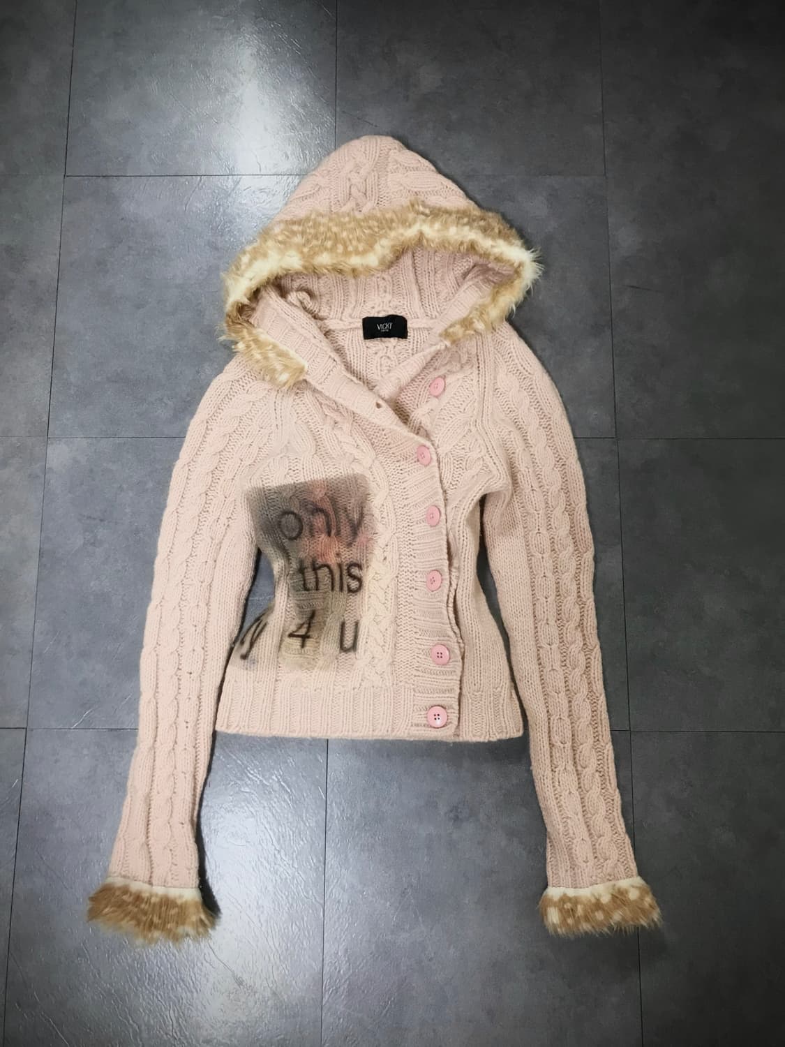 Deer Fur Trimmed Cable Knit Hoodie 상품이미지3