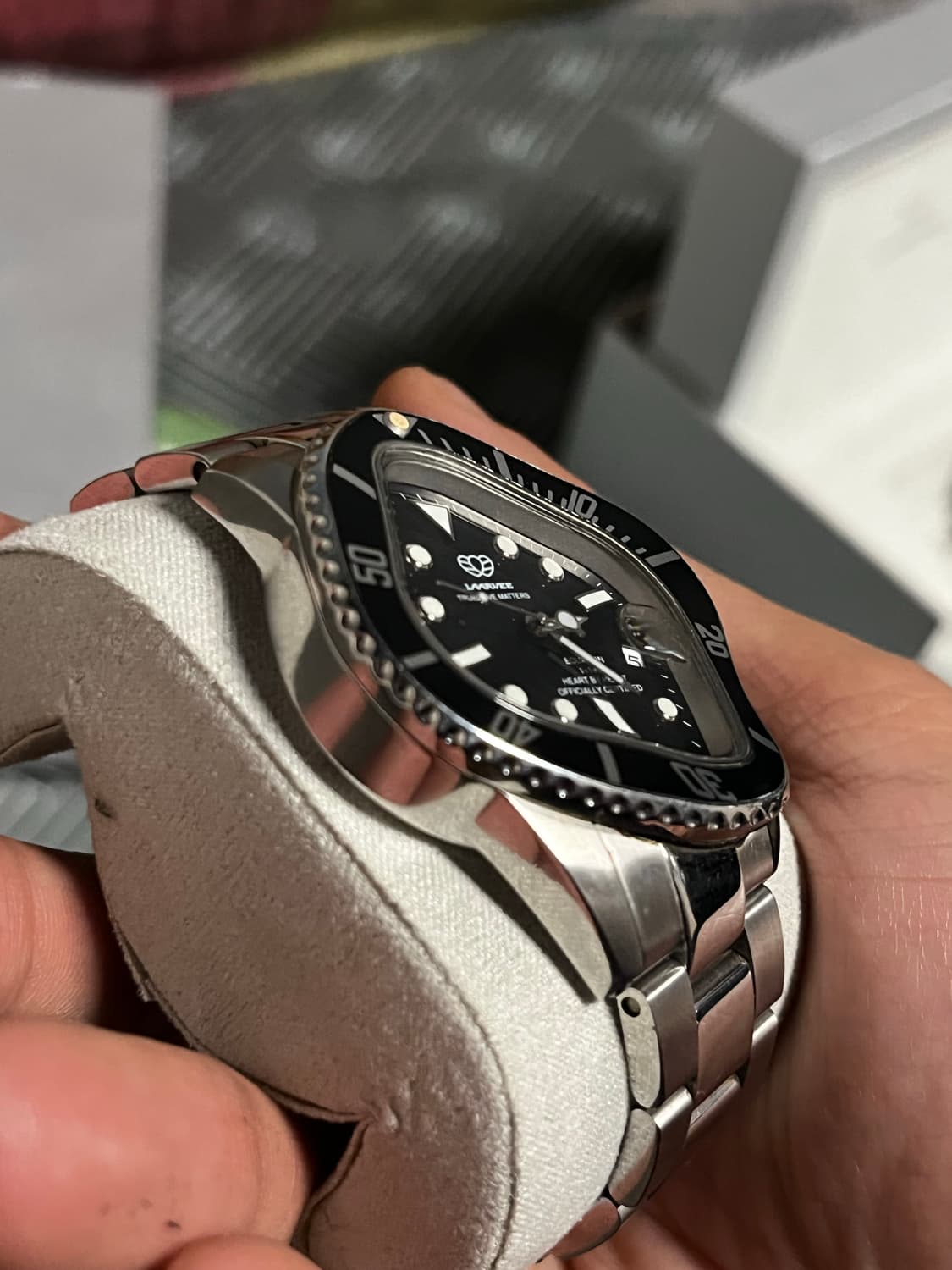 라르비 시계 판매합니다 상품이미지2