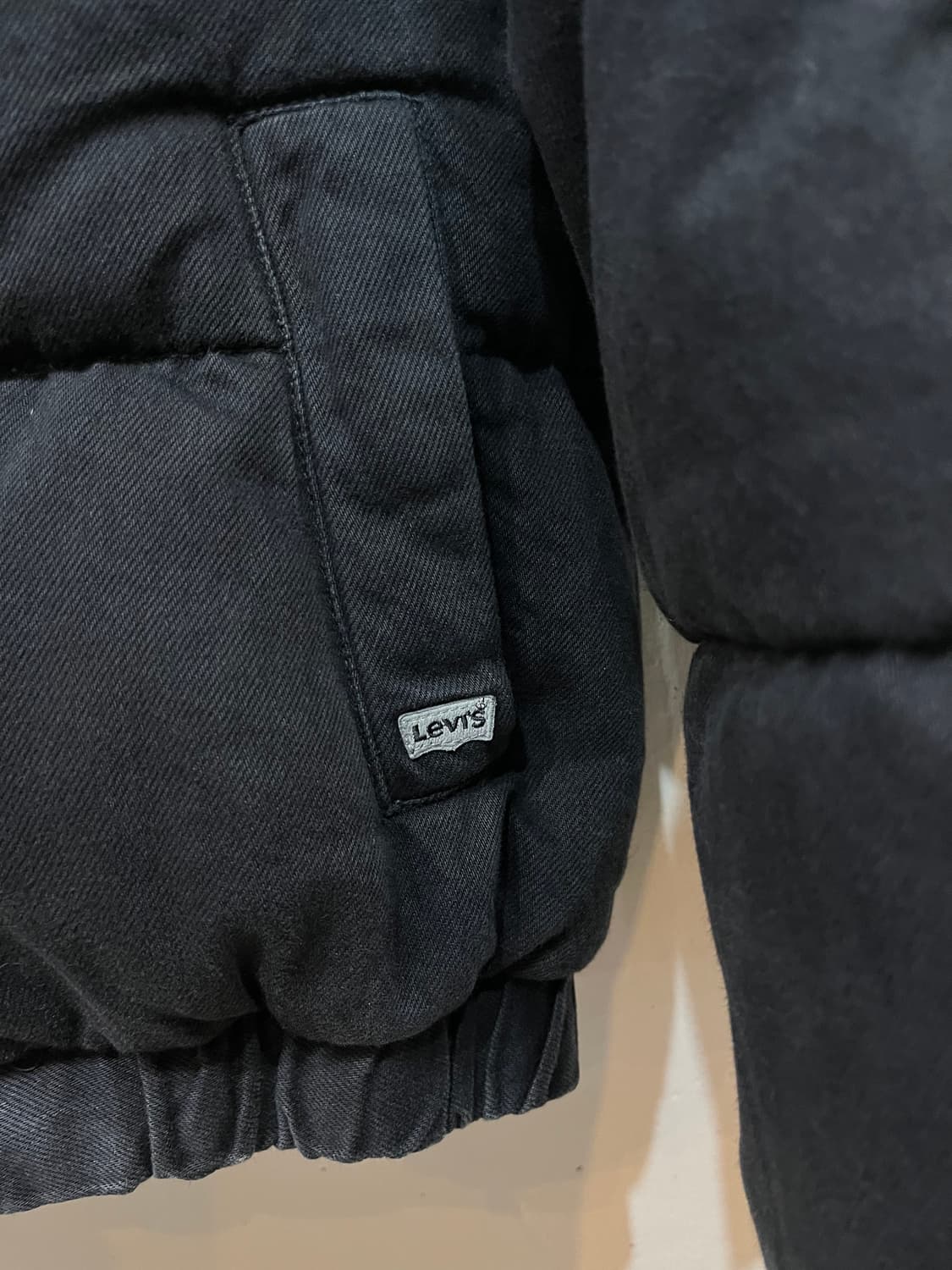 리바이스 웨스턴 덕다운 패딩 우먼즈  상품이미지2