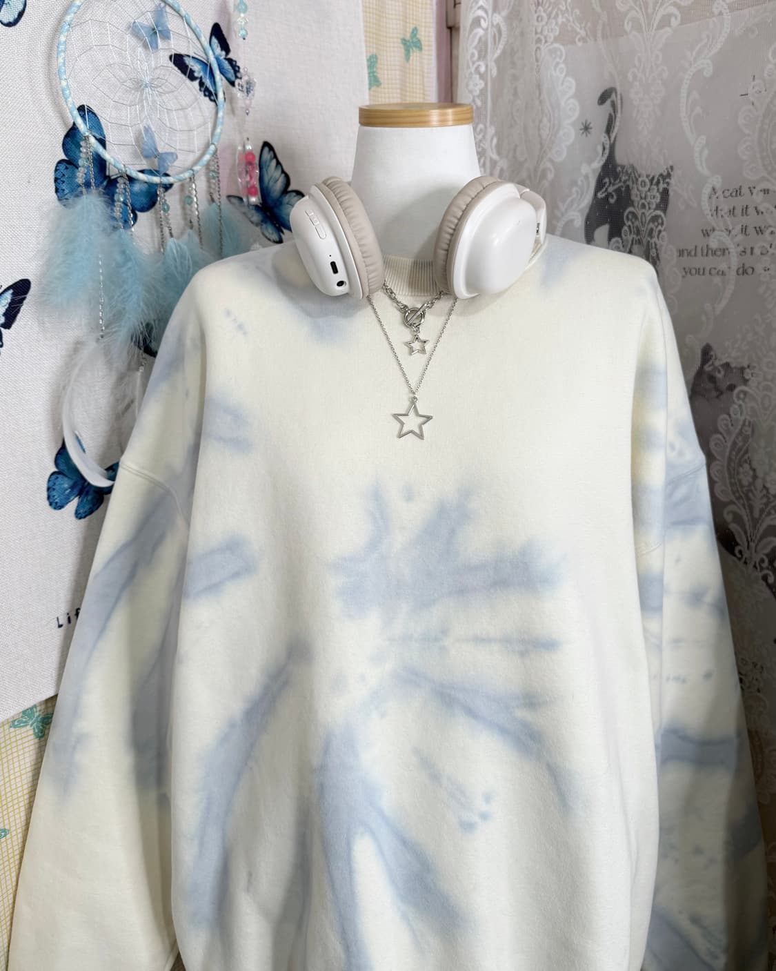 아이보리 & 하늘색 타이다이 오버핏 맨투맨 상품이미지4