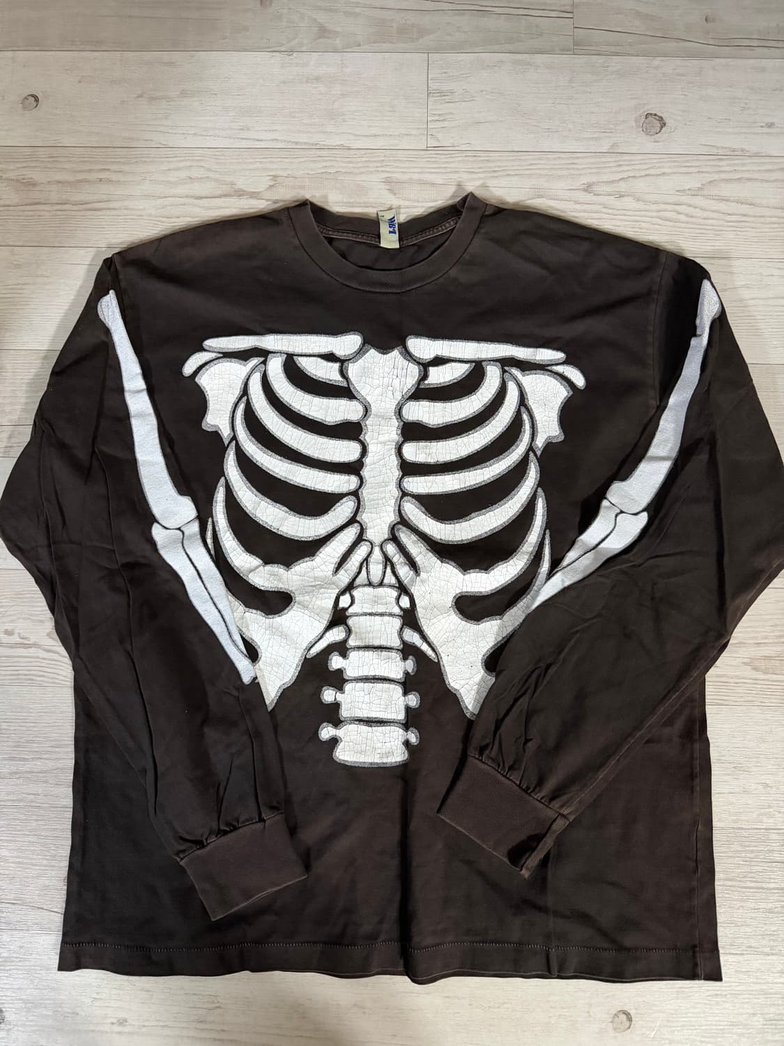 블라인드파일즈 본 롱슬리브 상품이미지1