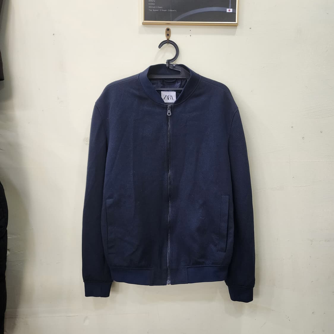 자라 미니멀 네이비 봄버 점퍼 상품이미지1