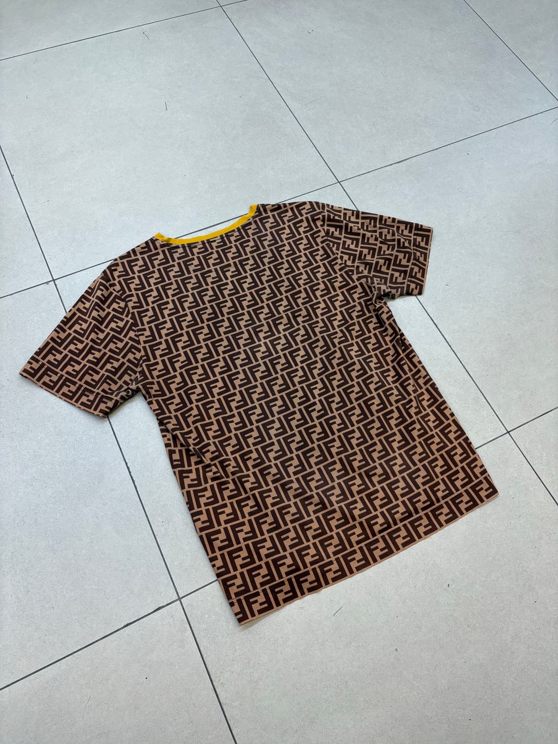 펜디 주카 패턴 티셔츠 상품이미지4