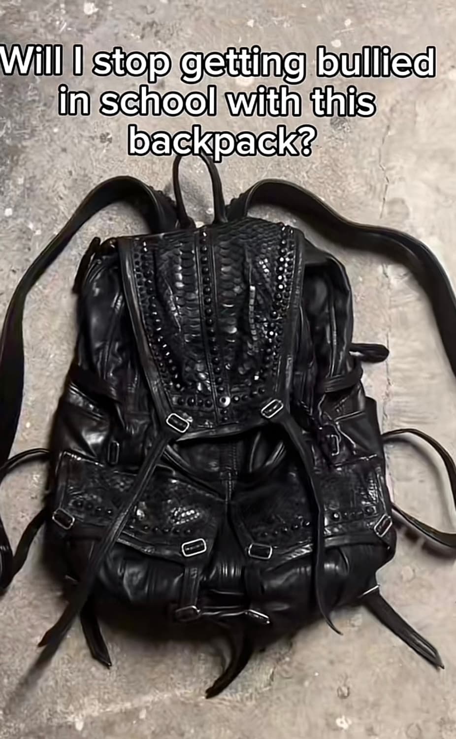 Kmrii Python leather bagpack🐍 상품이미지5