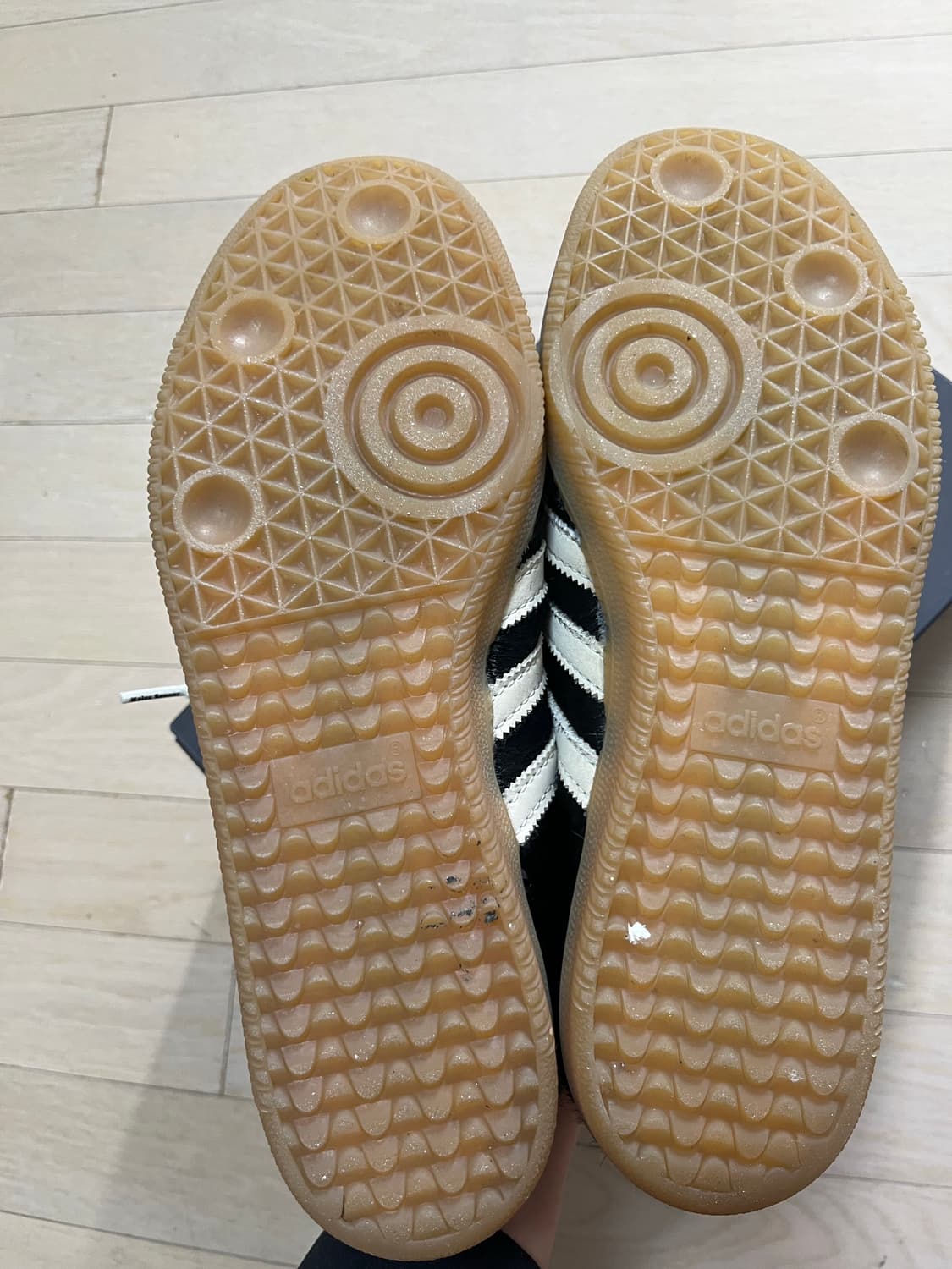 아디다스 웨일스보너 삼바 검흰 275 상품이미지6