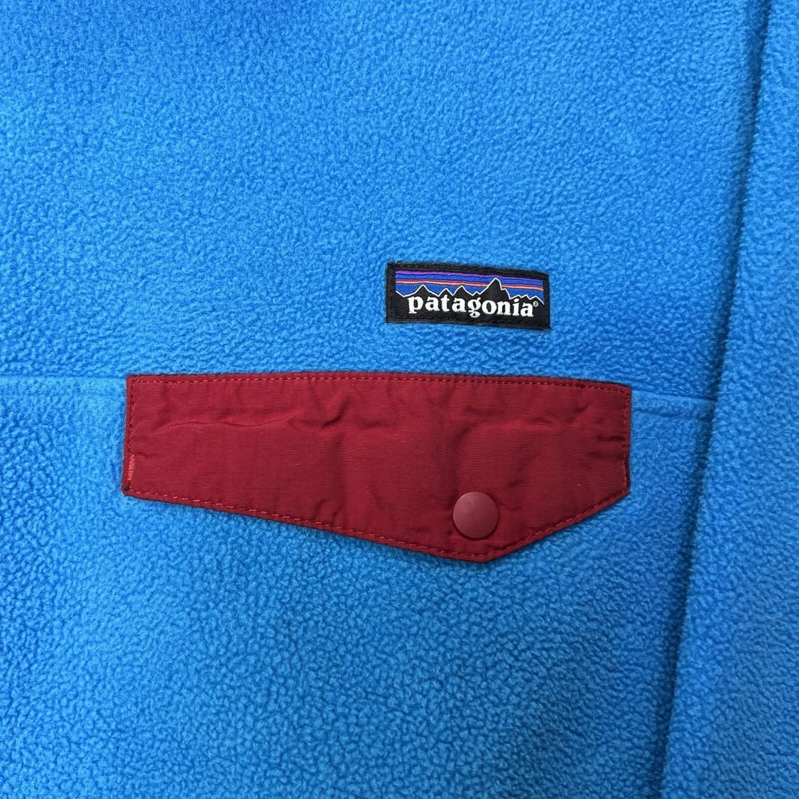 파타고니아 신칠라 스냅-T 블루/레드 상품이미지4
