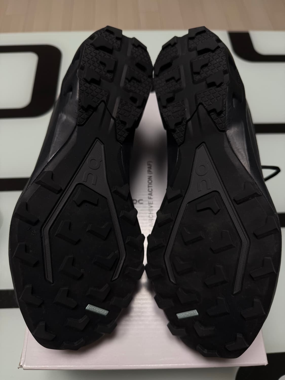 온러닝 파프 클라우드밴처 275 상품이미지3