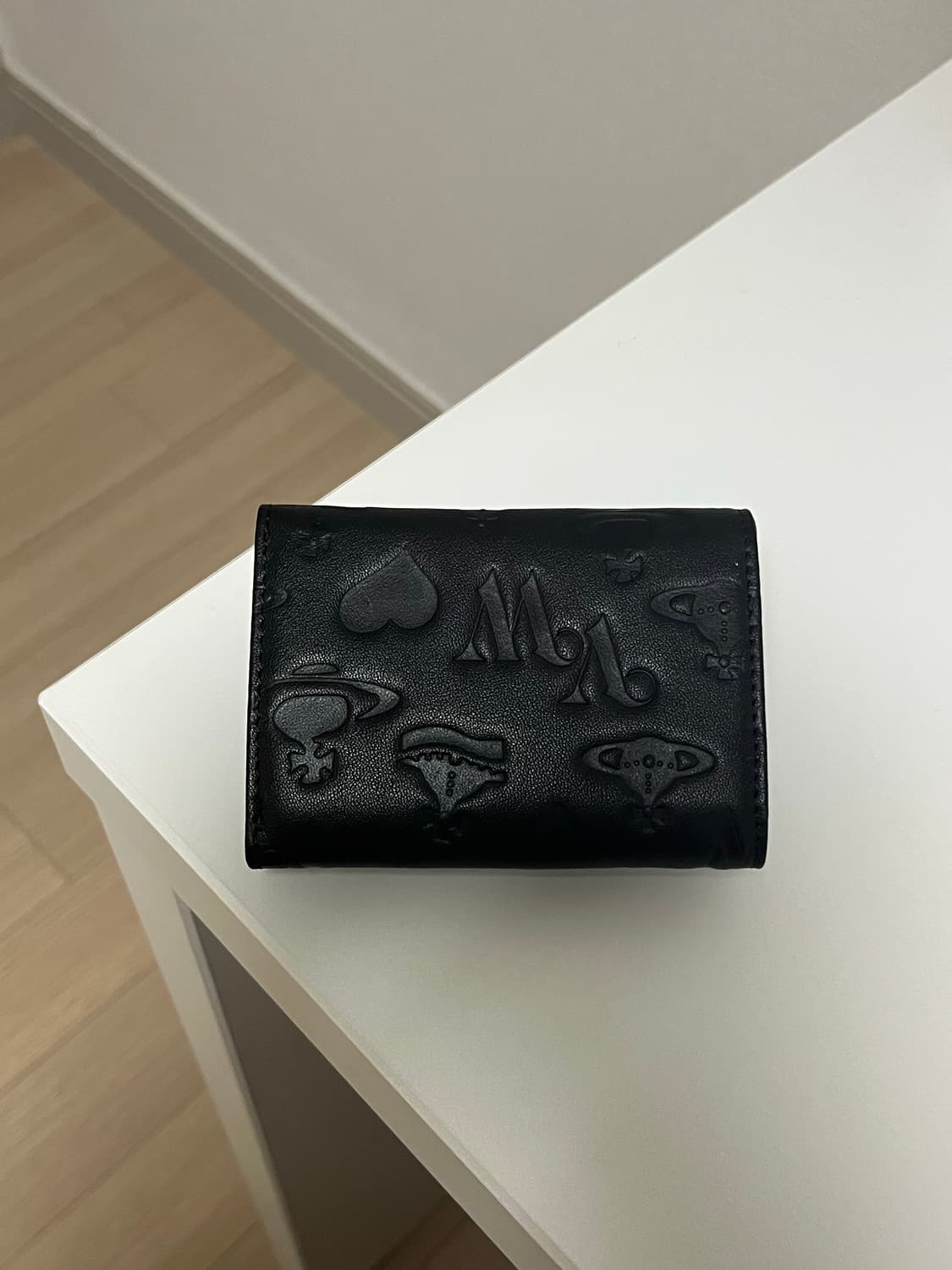 비비안웨스트우드 반지갑 3단자갑 상품이미지2