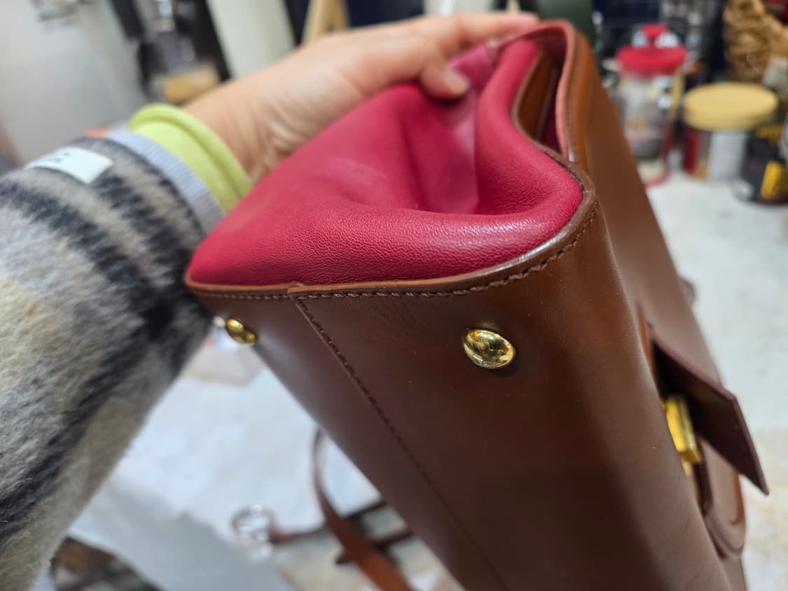 Fendi(펜디) 브라운 레더 트리밍 실바나 토트백 상품이미지4