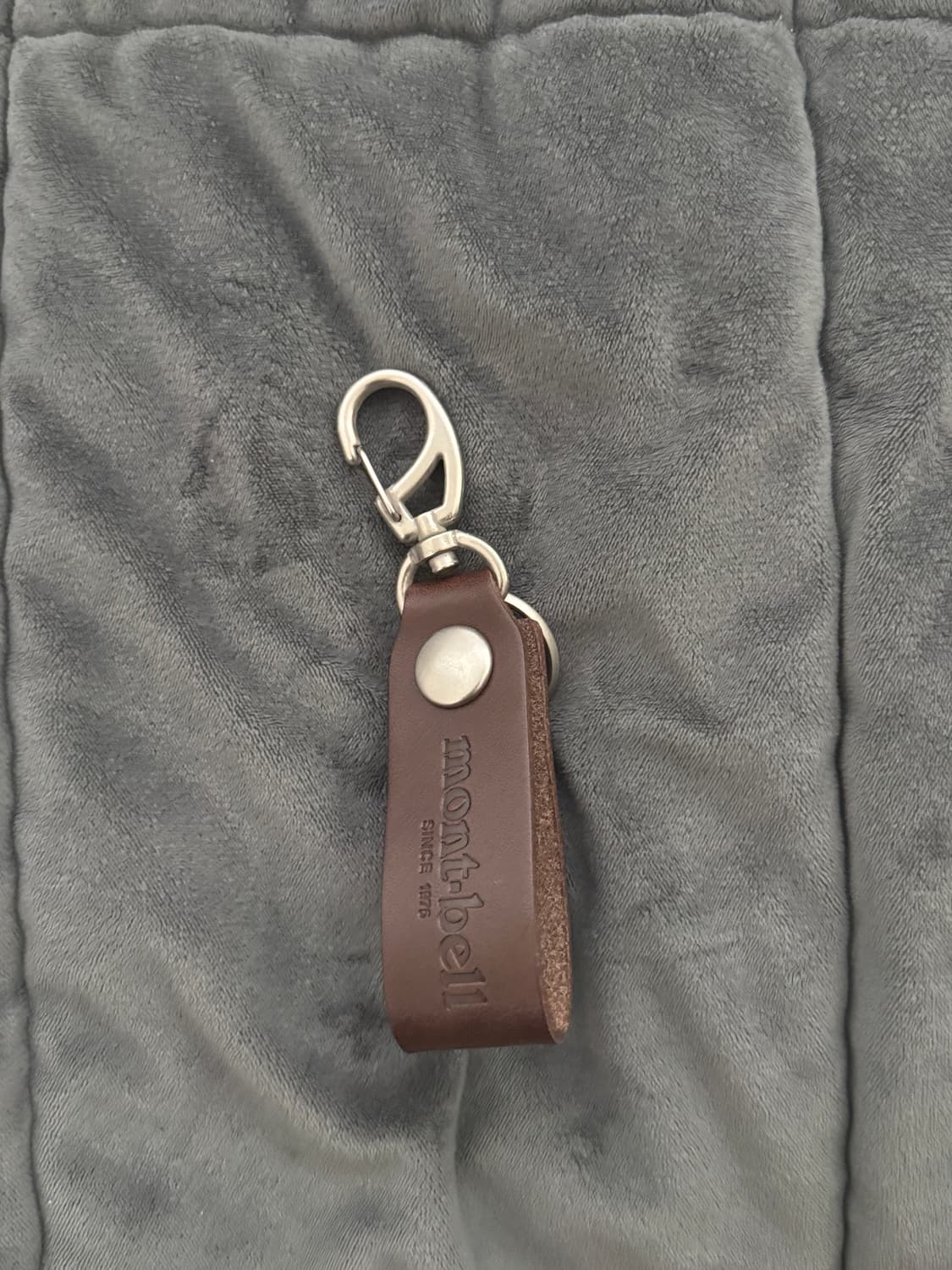 몽벨 가죽 키링 판매  상품이미지2