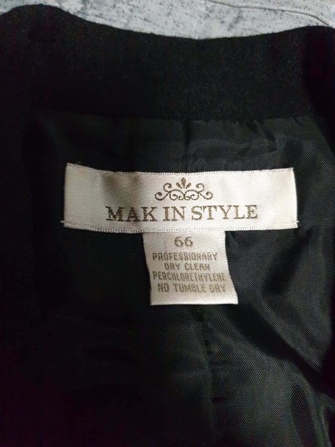 MAK IN STYLE 크롭 피크트라펠 블레이저 블랙 (66) 상품이미지3