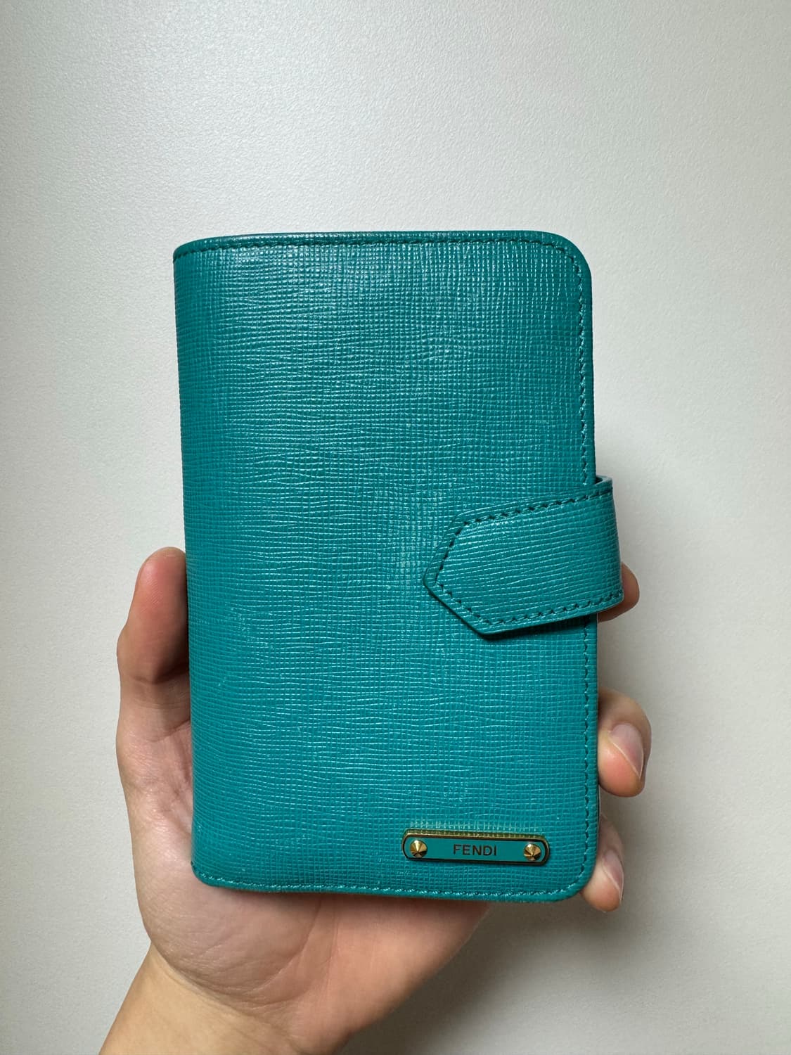 펜디 사피아노 중지갑 상품이미지1