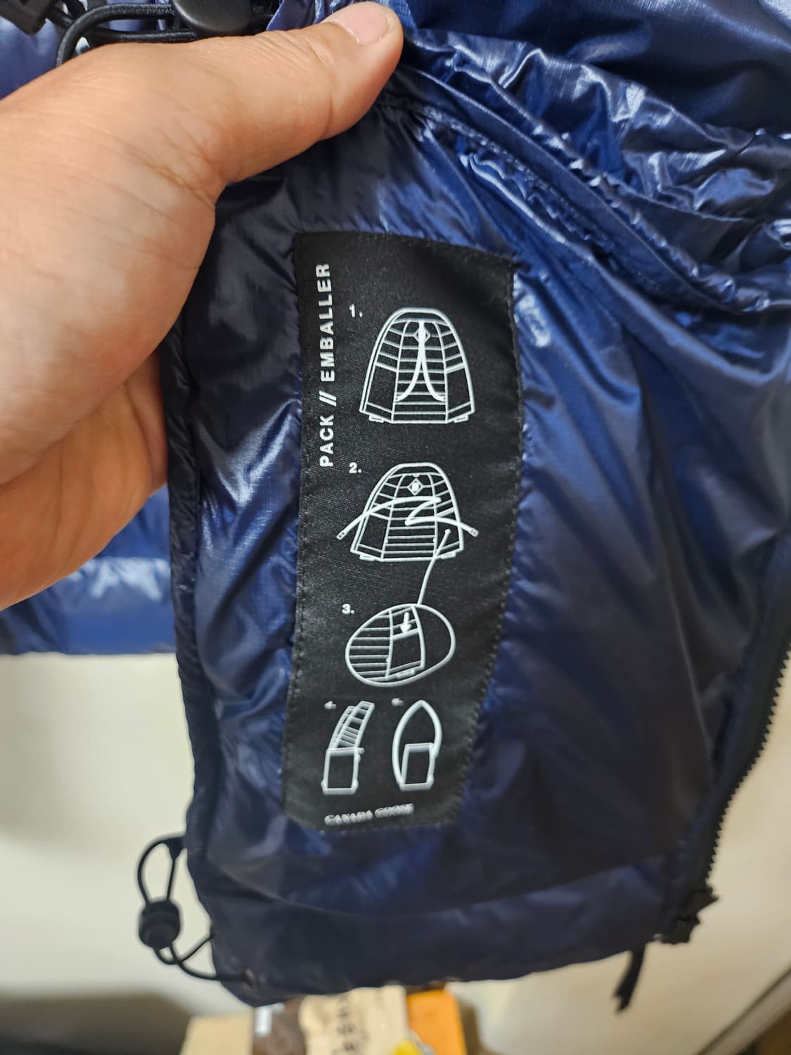 캐나다구스 크로프턴 경량패딩 아틀란틱 네이비L 상품이미지7