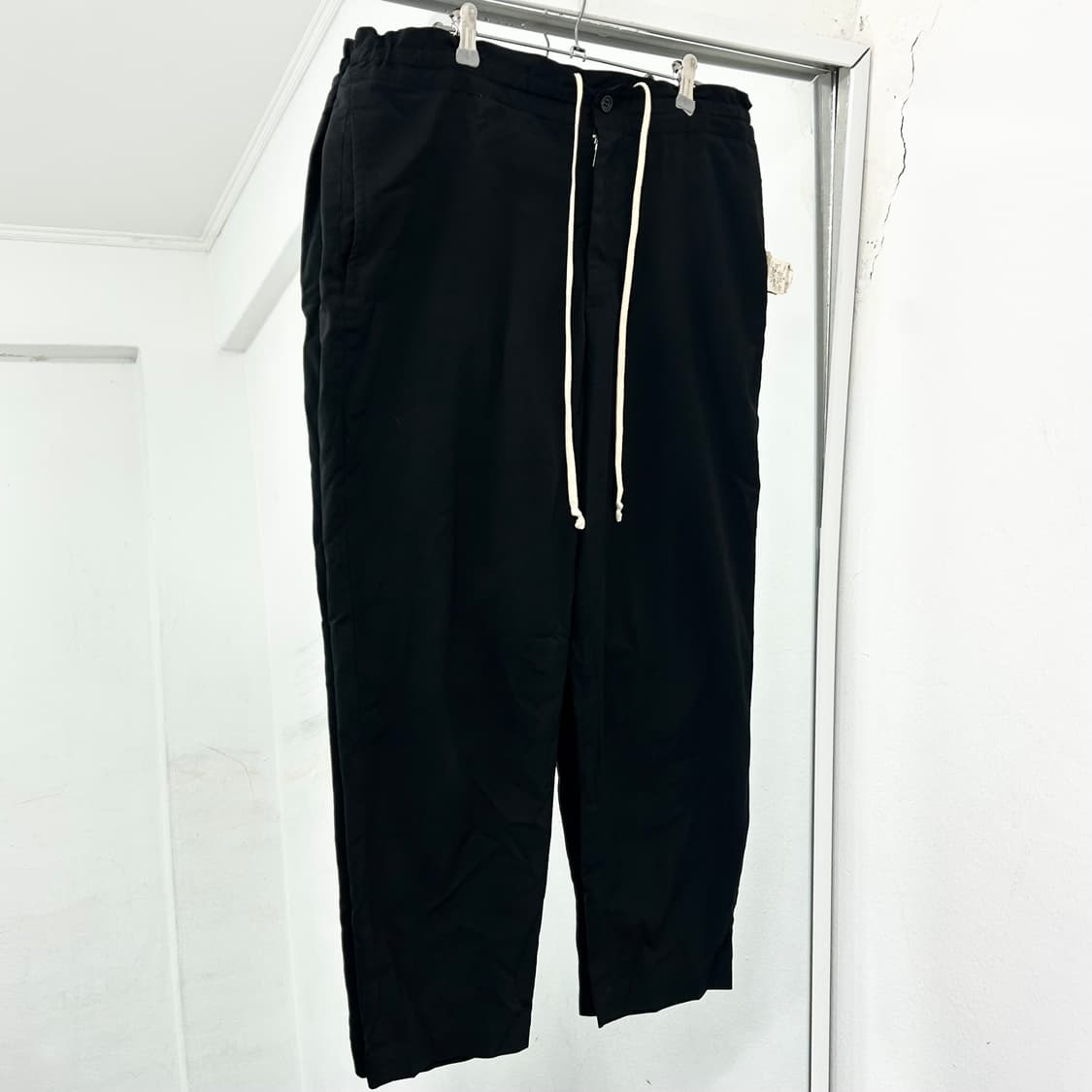 꼼데가르송 블랙 드로우 스트링 팬츠 상품이미지4