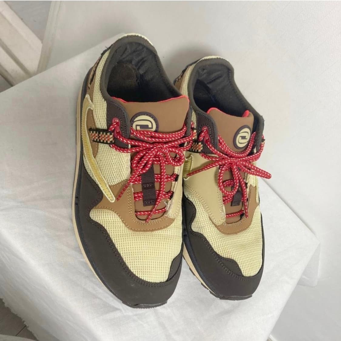 나이키X트래비스스캇에어맥스1  265  상품이미지5