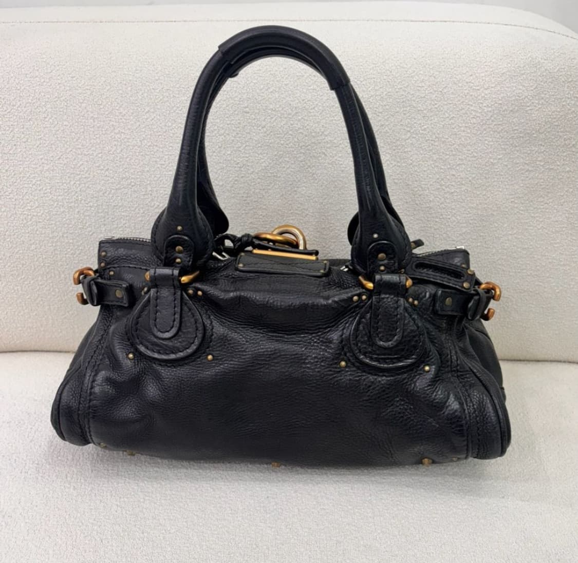 끌로에 패딩턴백 블랙 금장
미듐 상품이미지8