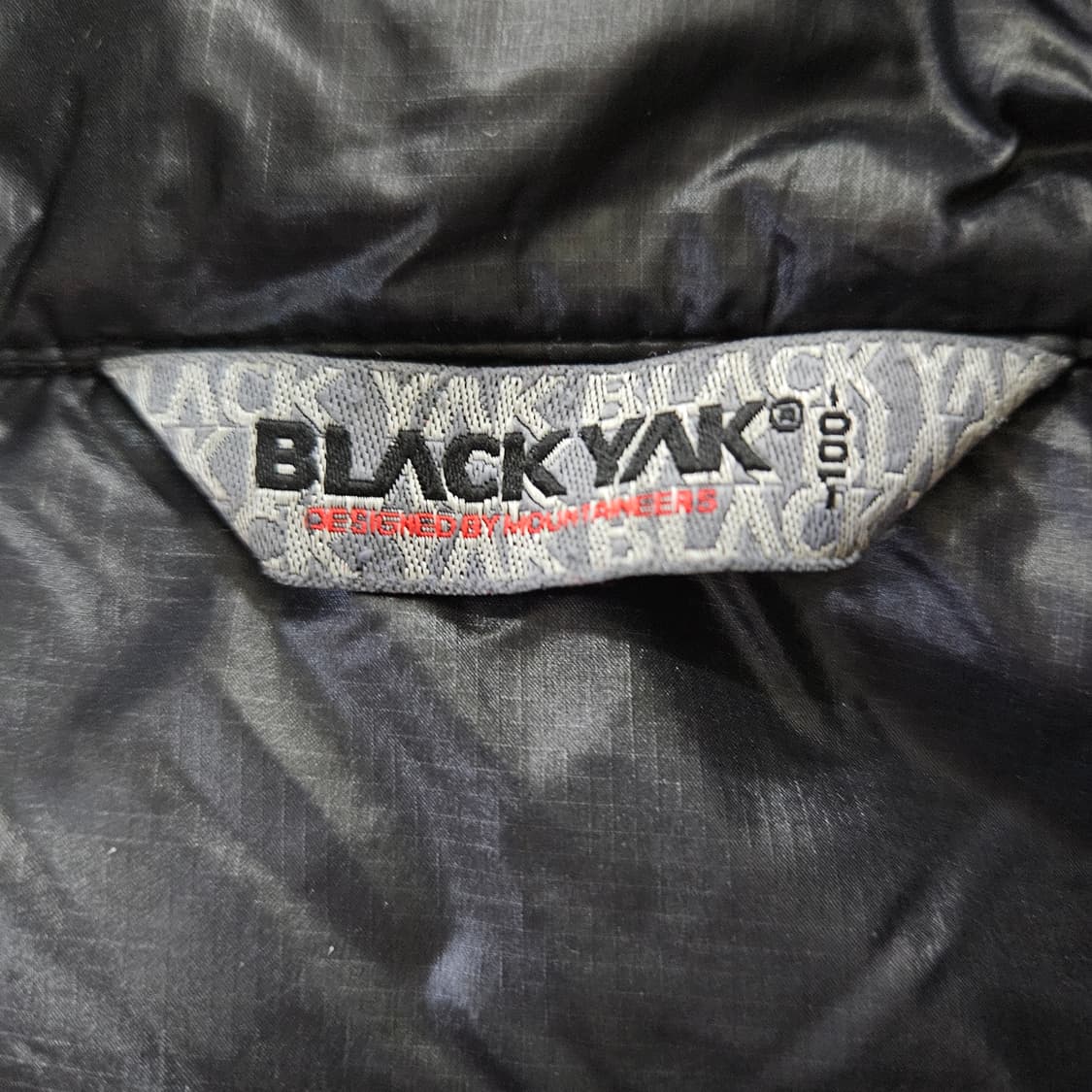 [100] 블랙야크 블랙 경량 패딩 자켓 0116Y1 상품이미지3