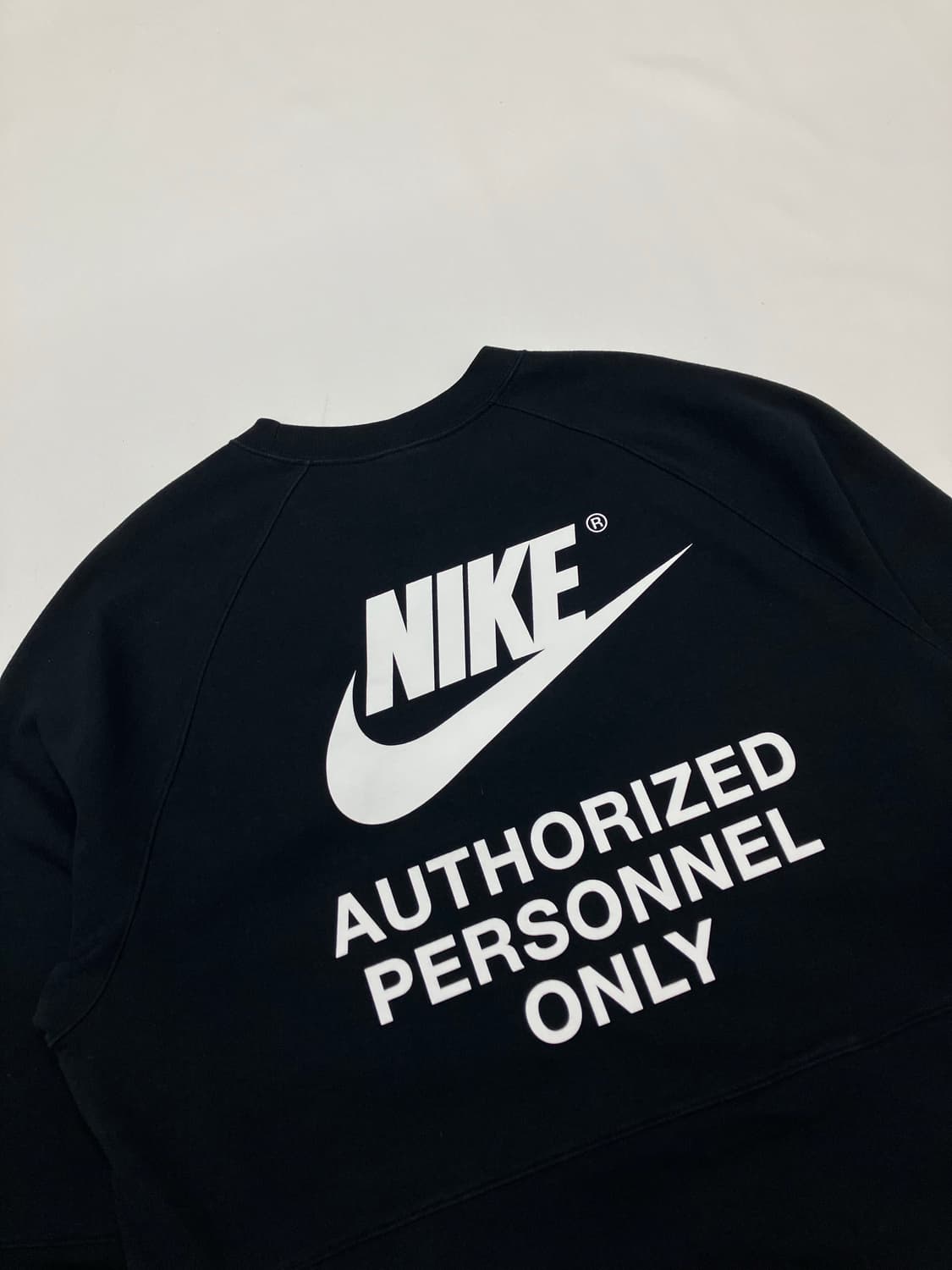 나이키 테크 빅스우시 레글런 맨투맨 상품이미지2