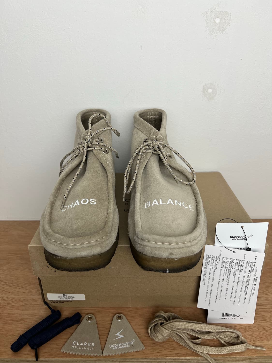 [275]언더커버 x 클락스 왈라비 부츠  상품이미지7