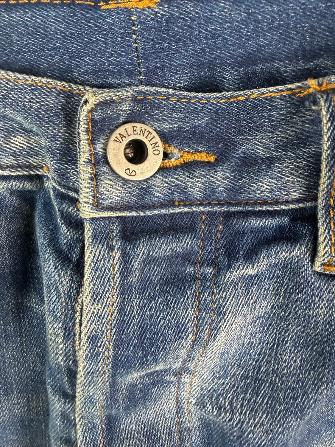 VALENTINO 락스터드 워싱 데님 팬츠 (Size 32) 상품이미지5