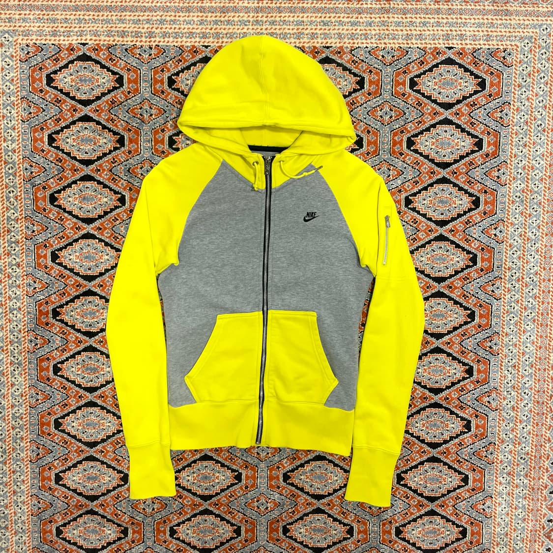 나이키 스몰로고 옐로우 배색 후드집업 여성S 상품이미지1