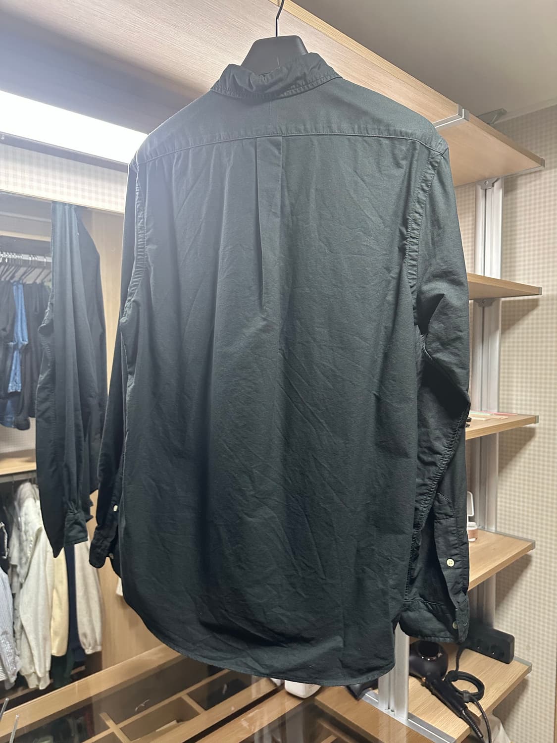 폴로 랄프로렌 클래식핏 가먼트다이 옥스포드셔츠 블랙 L 상품이미지5